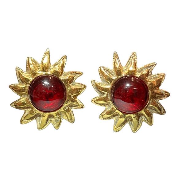 Chanel Vintage Sunburst Red Glass Clip on Earrings - Picture 7 of 7